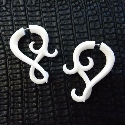 Twist Split Gauge Earrings Carved White Cow Bone Boho Jewelry Gothic Costume