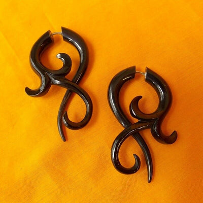 Twist Split Gauge Earrings Carved Black Horn Boho Jewelry Gift Gothic Costume
