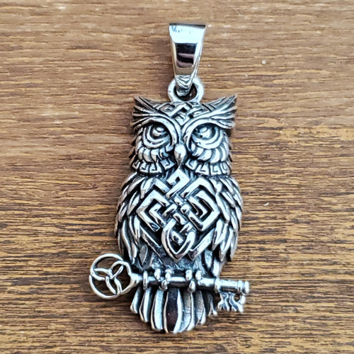 Celtic Owl with Key Amulet Charm .925 Sterling Silver Pendant
